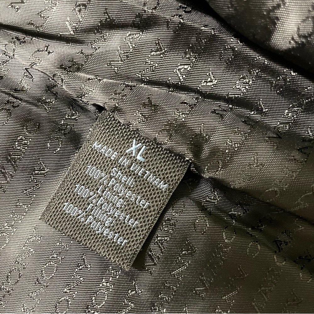 SOLD XL Men’s Marc Anthony Black Quilted Puffer Vest Extra Large Winter Layer - Picture 7 of 10
